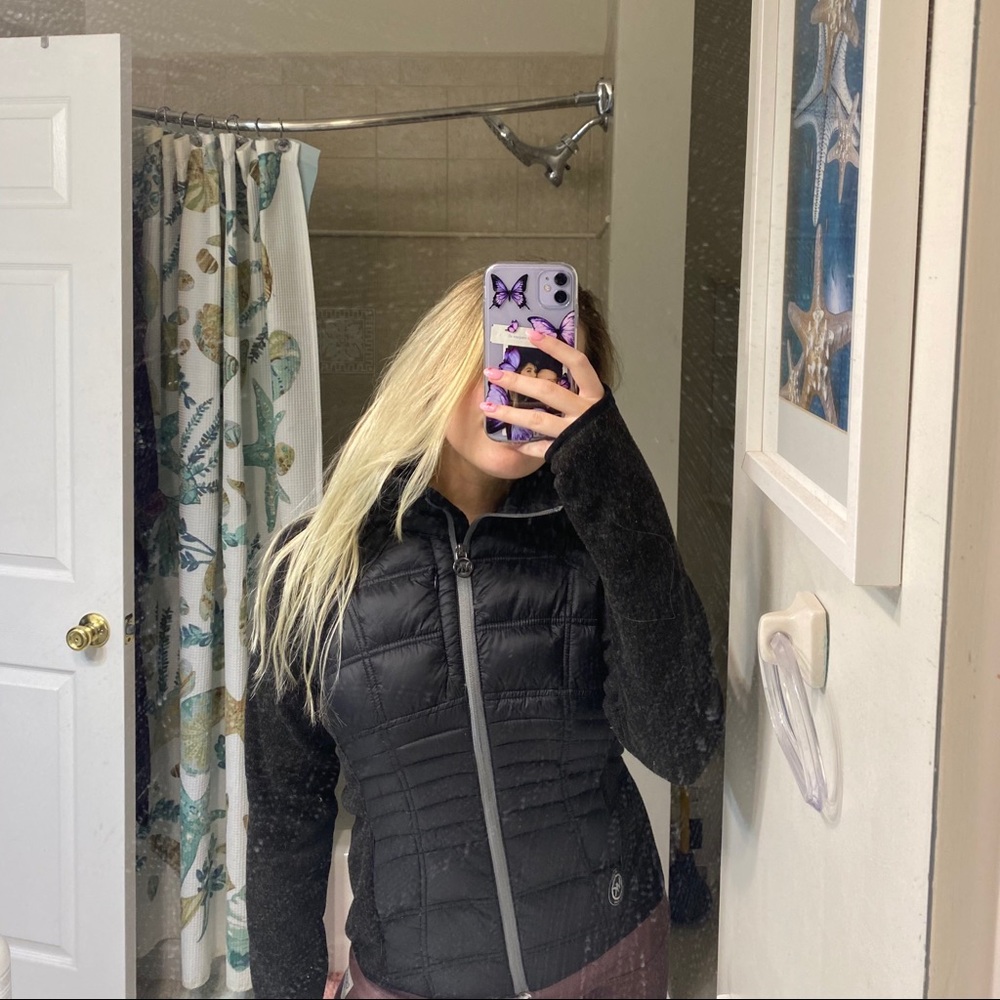 Michael Kors Light Weight Down Jacket - image 4